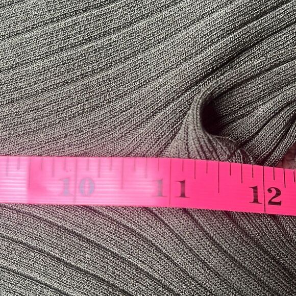 Aritzia Olive Flare Pants - Picture 10 of 11